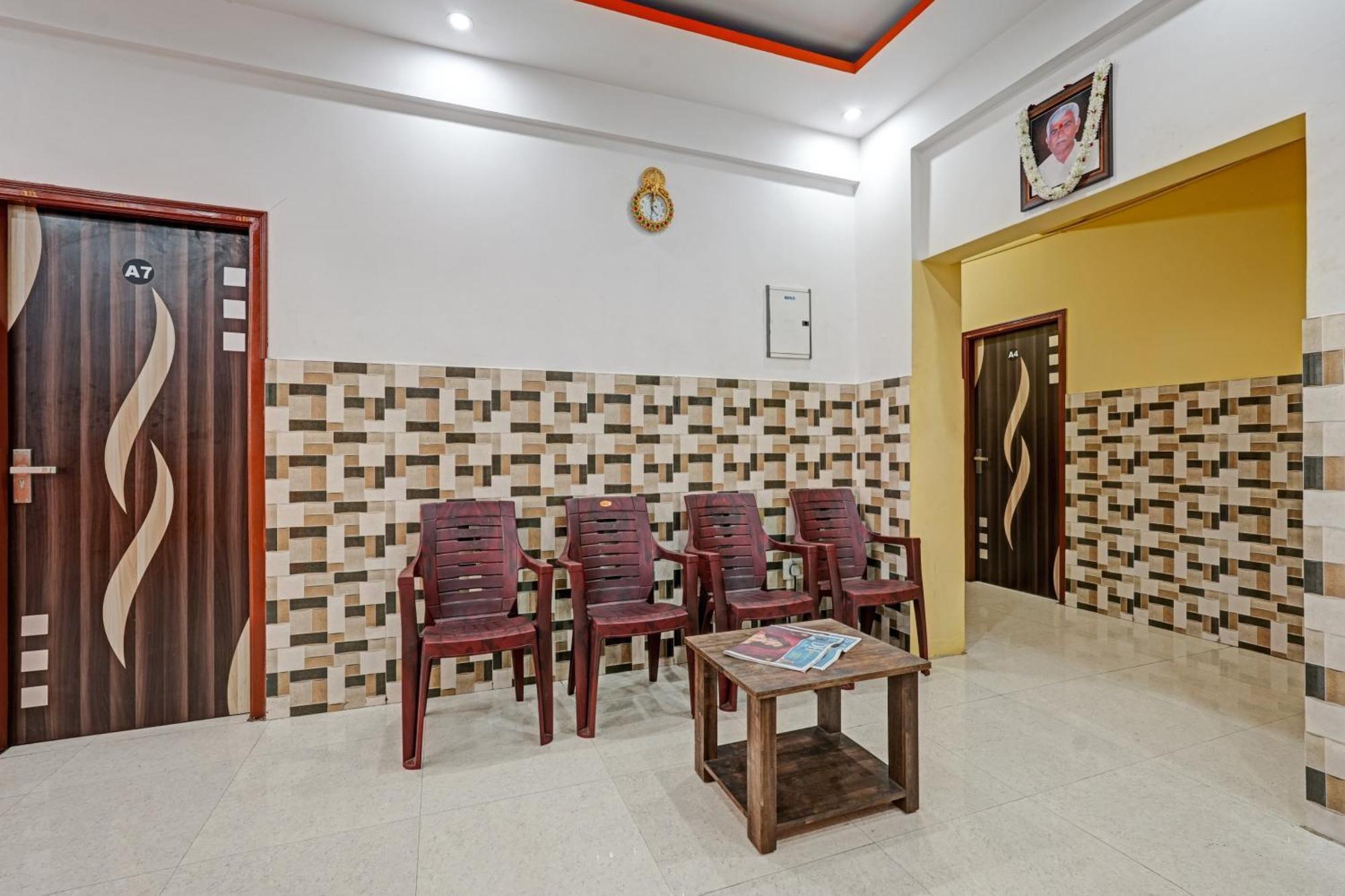 ホテル Spot On Anugraha Residency Kumbalgod エクステリア 写真